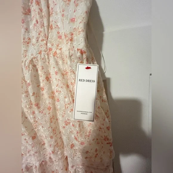 NEW Red Dress Boutique: Aura Sweet Disposition Floral Eyelet Tiered Sundress - Picture 4 of 6
